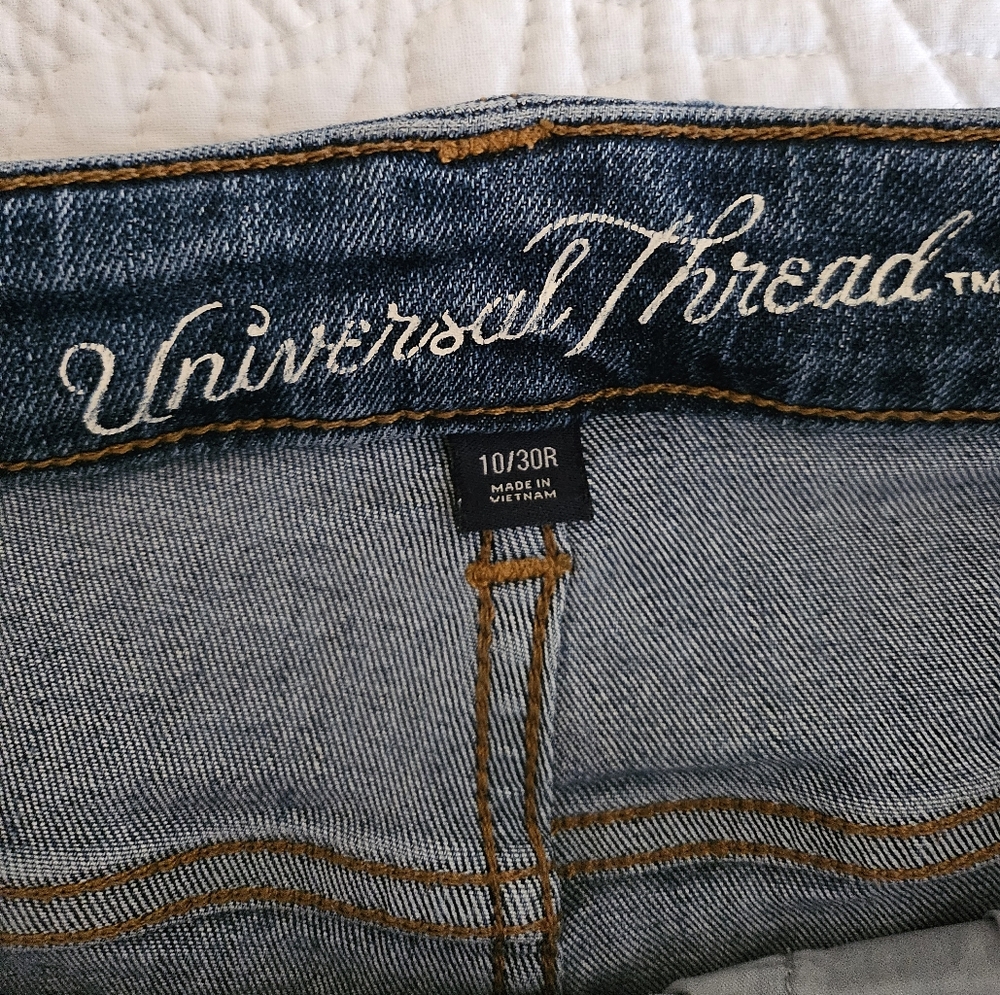Universal Thread Fair Trade Distressed Jeans - image 3